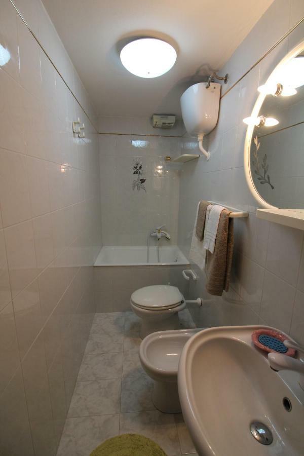 B&B Antiche Terme Кастельсардо Экстерьер фото